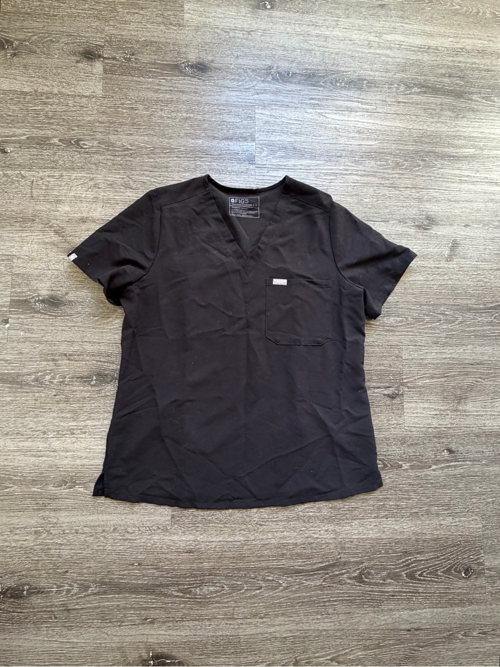 FIGS Men's Black V-Neck Scrub Top with Chest Pocket